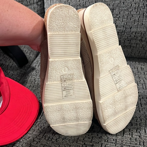 Pierre Dumas worn once - Picture 3 of 3